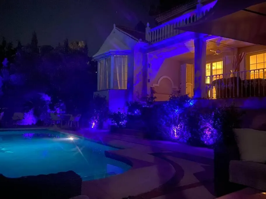 Villa Perla Close To Beach With A Private Pool Mijas