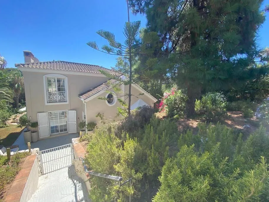 Villa Perla Close To Beach With A Private Pool Mijas