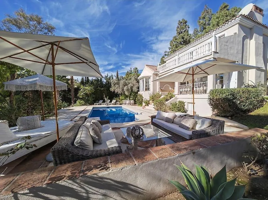 Villa Perla Close To Beach With A Private Pool Mijas
